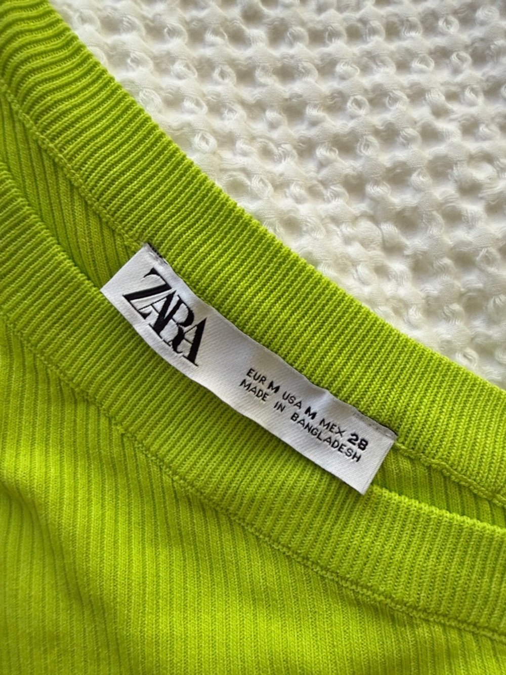 Zara Neon Lime One-Shoulder Ribbed Tank - Picture 4 of 4